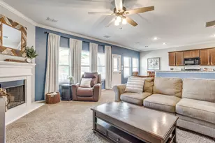 352 Pin Cushion Trail, Burleson, TX 76028 - Photo 9