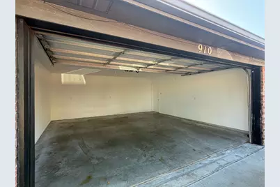 910 Austin, Weatherford, TX 76086 - Photo 9