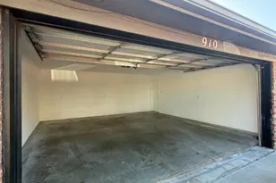 910 Austin, Weatherford, TX 76086 - Photo 9