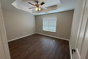 502 Oakridge Dr, Greenville, TX 75402 - Photo 13