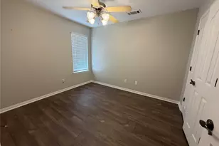 502 Oakridge Dr, Greenville, TX 75402 - Photo 17