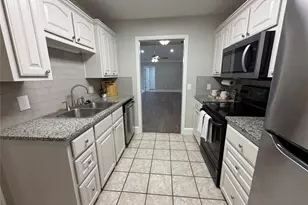 502 Oakridge Dr, Greenville, TX 75402 - Photo 7