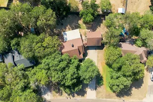 14212 Wagner Dr, Woodway, TX 76712 - Photo 31