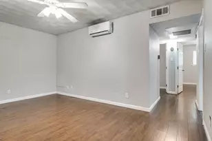 811 Skillman St, Dallas, TX 75214 - Photo 1