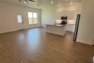 316 Woodstock Ln, Abilene, TX 79602 - Photo 5