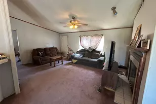 11225 County Rd 510, Venus, TX 76084 - Photo 9
