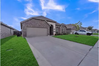 113 Independence Drive, Joshua, TX 76058 - Photo 3
