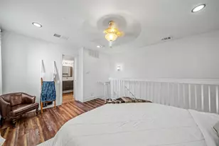 4777 Cedar Springs Rd, Dallas, TX 75219 - Photo 9