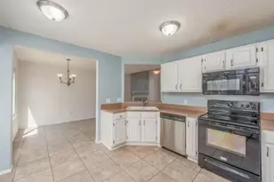 7516 Meadow Creek Dr, Fort Worth, TX 76123 - Photo 5