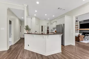 325 Elm Grove Cir, McGregor, TX 76657 - Photo 11