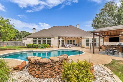 325 Elm Grove Circle, McGregor, TX 76657 - Photo 37