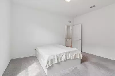 320 Long Pines Drive, McKinney, TX 75071 - Photo 21