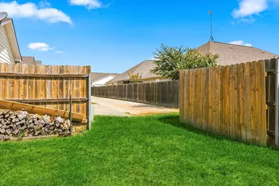 236 Firefly Drive, Springtown, TX 76082 - Photo 21