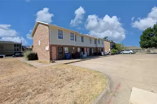 8001 Rothington Rd, Dallas, TX 75227 - Photo 17
