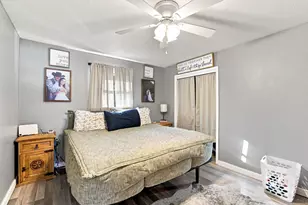 1306 Hulme St, Bowie, TX 76230 - Photo 23