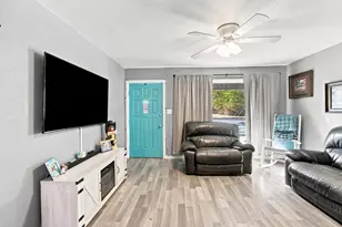 1306 Hulme St, Bowie, TX 76230 - Photo 27
