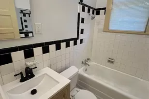 4325 Junius St, Dallas, TX 75246 - Photo 3