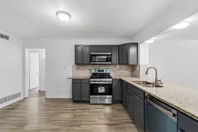 2508 Syracuse Drive, Irving, TX 75062 - Photo 11