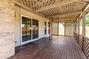 3610 Palomino Dr, Arlington, TX 76017 - Photo 35
