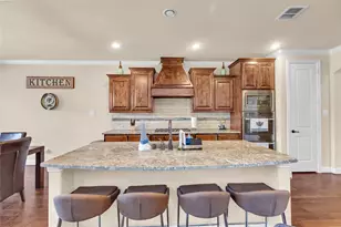 9810 Clubhouse Cir, Rowlett, TX 75089 - Photo 9