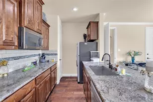 9810 Clubhouse Cir, Rowlett, TX 75089 - Photo 29