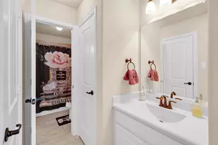 9810 Clubhouse Cir, Rowlett, TX 75089 - Photo 25