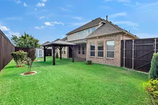 9810 Clubhouse Cir, Rowlett, TX 75089 - Photo 35