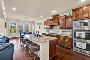 9810 Clubhouse Cir, Rowlett, TX 75089 - Photo 11