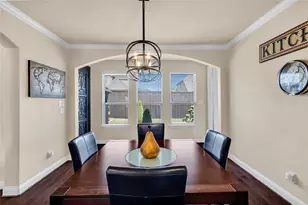 9810 Clubhouse Cir, Rowlett, TX 75089 - Photo 13