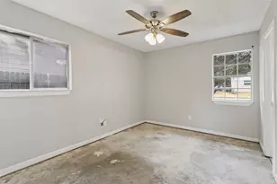 321 Christie Ave, Everman, TX 76140 - Photo 7