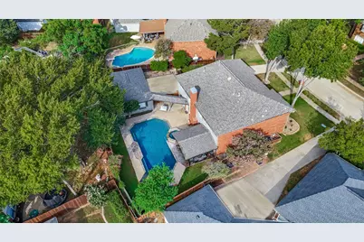 2250 Strathmore Drive, Highland Village, TX 75077 - Photo 3