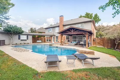 2250 Strathmore Drive, Highland Village, TX 75077 - Photo 9