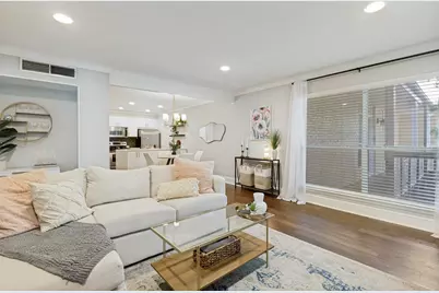 5934 Sandhurst Lane #208, Dallas, TX 75206 - Photo 9