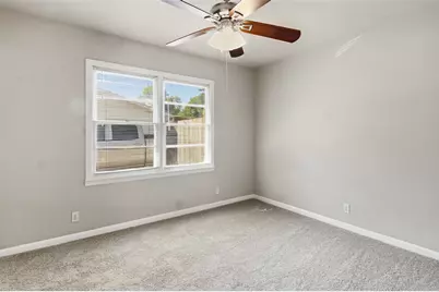 1704 Robin Road, Pantego, TX 76013 - Photo 19