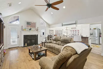 101 Shady Valley Circle, Weatherford, TX 76086 - Photo 5