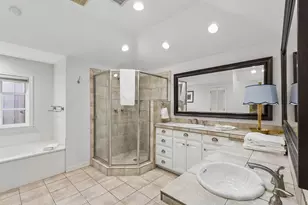 9639 Vista Oaks Dr, Dallas, TX 75243 - Photo 25