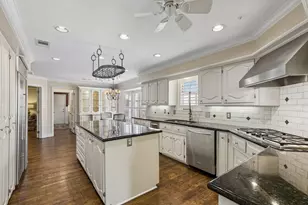 9639 Vista Oaks Dr, Dallas, TX 75243 - Photo 9