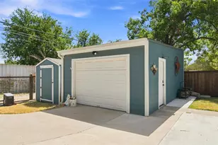 2716 Sanger Ave, Waco, TX 76707 - Photo 25