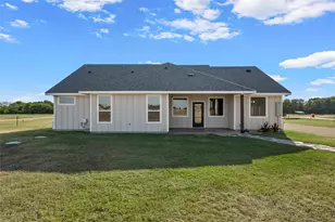 326 Lone Creek Dr, West, TX 76691 - Photo 33