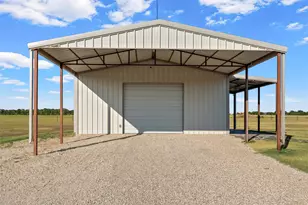 326 Lone Creek Dr, West, TX 76691 - Photo 27
