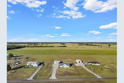 326 Lone Creek Drive, West, TX 76691 - Photo 31