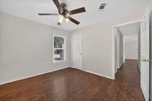 3545 Regal Rd, Fort Worth, TX 76111 - Photo 19