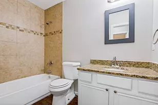 517 Saddlebrook Dr, Lancaster, TX 75146 - Photo 17