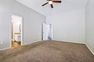 517 Saddlebrook Dr, Lancaster, TX 75146 - Photo 19