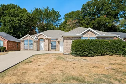 517 Saddlebrook Drive, Lancaster, TX 75146 - Photo 1