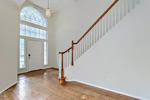 10804 Dry Creek Ln, Frisco, TX 75035 - Photo 7