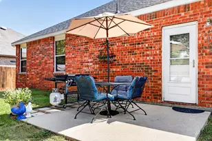 1921 Wild Horse Way, Fort Worth, TX 76247 - Photo 31