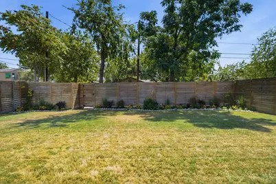4634 Newmore Avenue, Dallas, TX 75209 - Photo 37