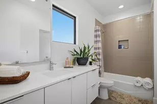 4634 Newmore Ave, Dallas, TX 75209 - Photo 31