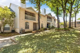 1501 Cedar Elm Dr, Euless, TX 76039 - Photo 1